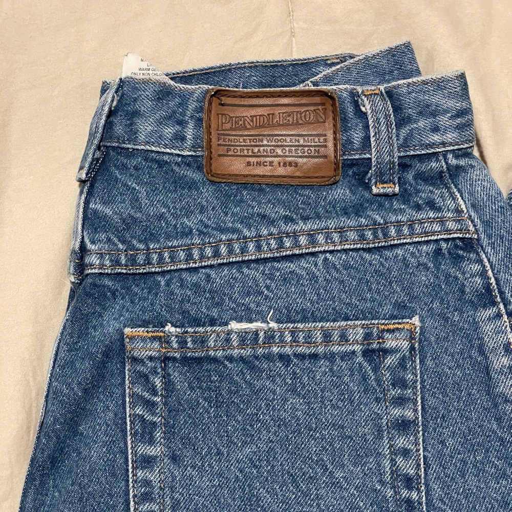 Pendleton Ripped Jeans - Picture 2 of 8